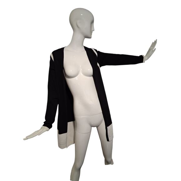 Rafaella Women's size Medium Holiday in Havana Classic Old Money Prep Cardigan - Picture 3 of 11